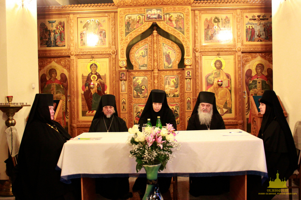 Монашество в современном мире — подведение итогов монашеской секции Рождественских чтений 