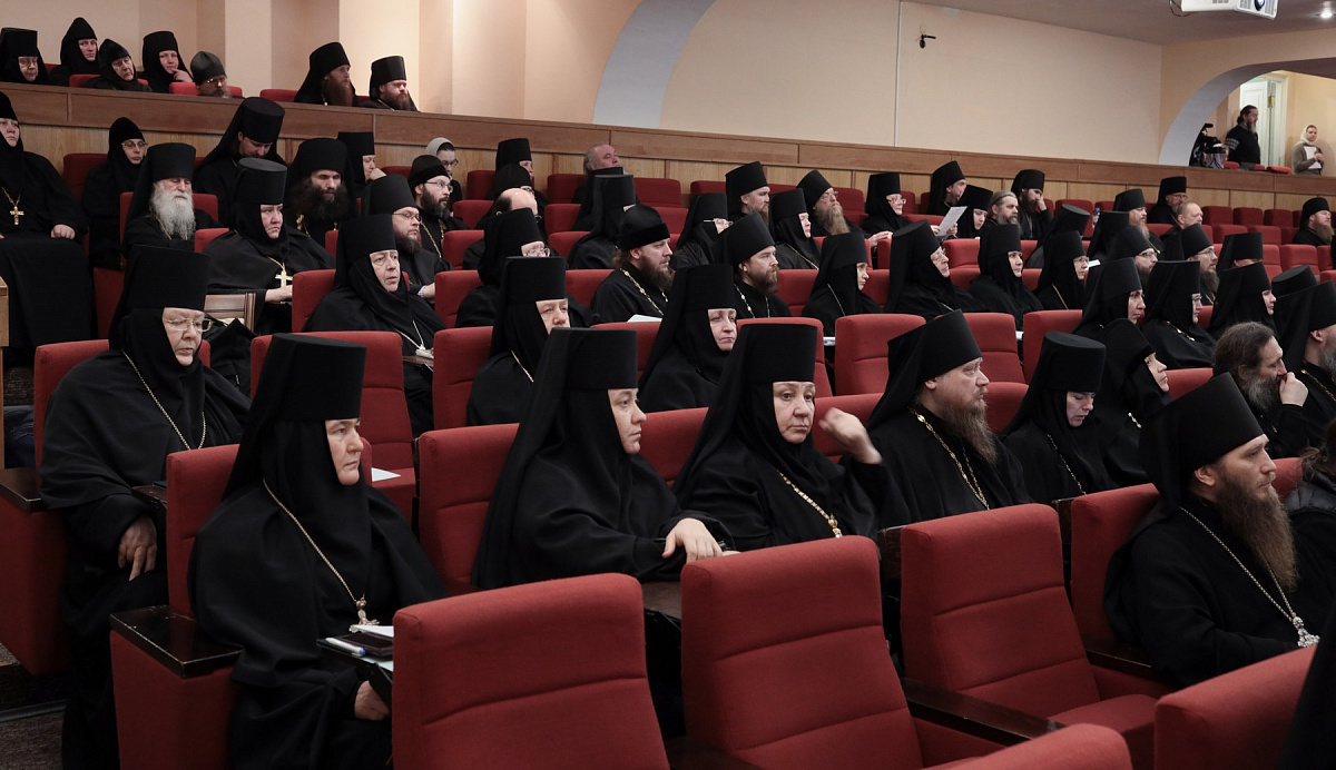 Завершилась работы монашеского направления Рождественских чтений