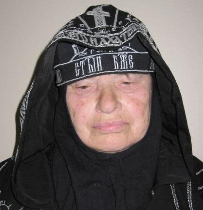Помолимя о упокоении матушек схимниц