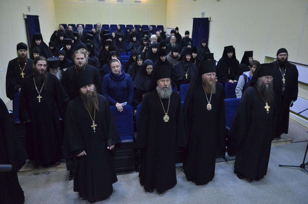 Собрание монашествующих Липецкой митрополии.