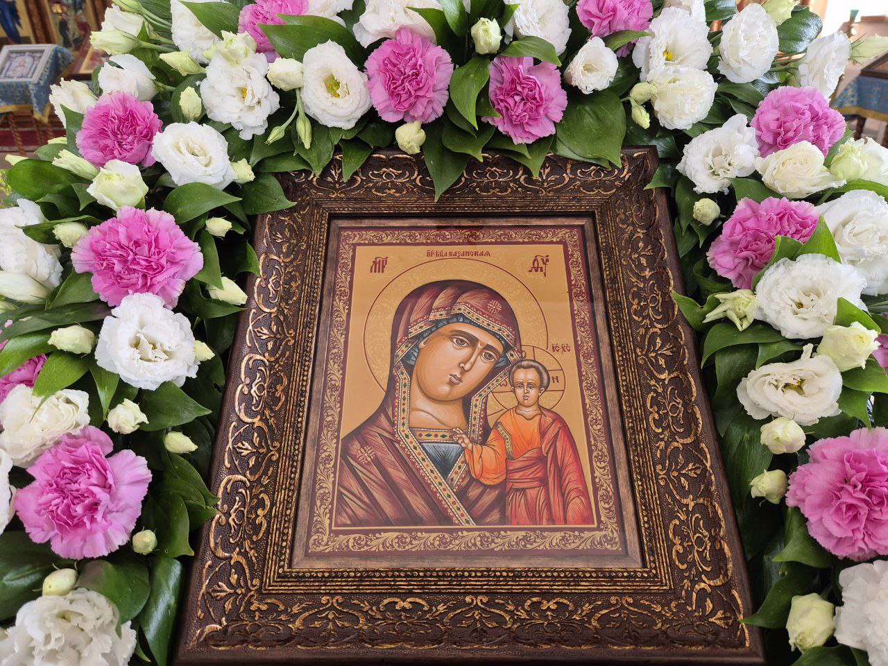 Всенощное бдение в Сезеновской обители в канун престольного праздника.