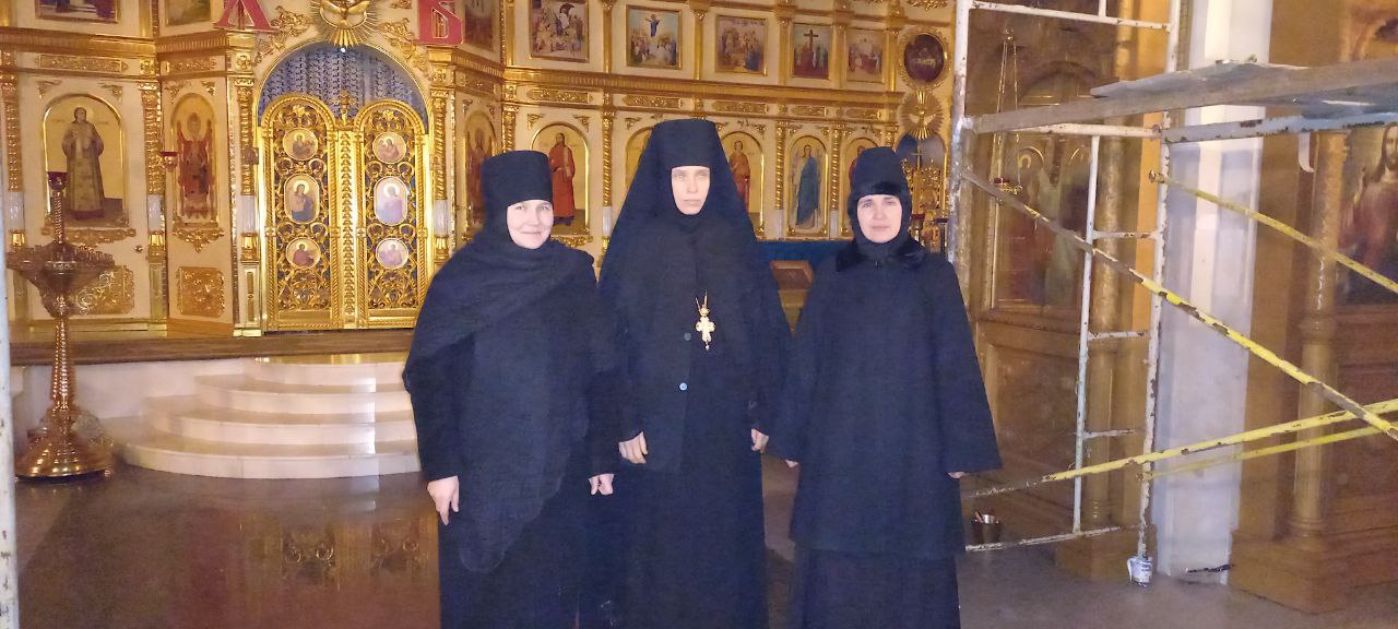 Члены Коллегии СОММ посещают монастыри Елецкой епархии (день первый)