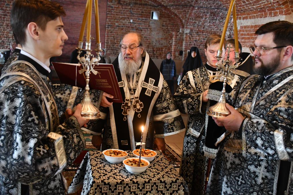Архипастырский визит в Сезеновский монастырь на первой седмице Великого поста