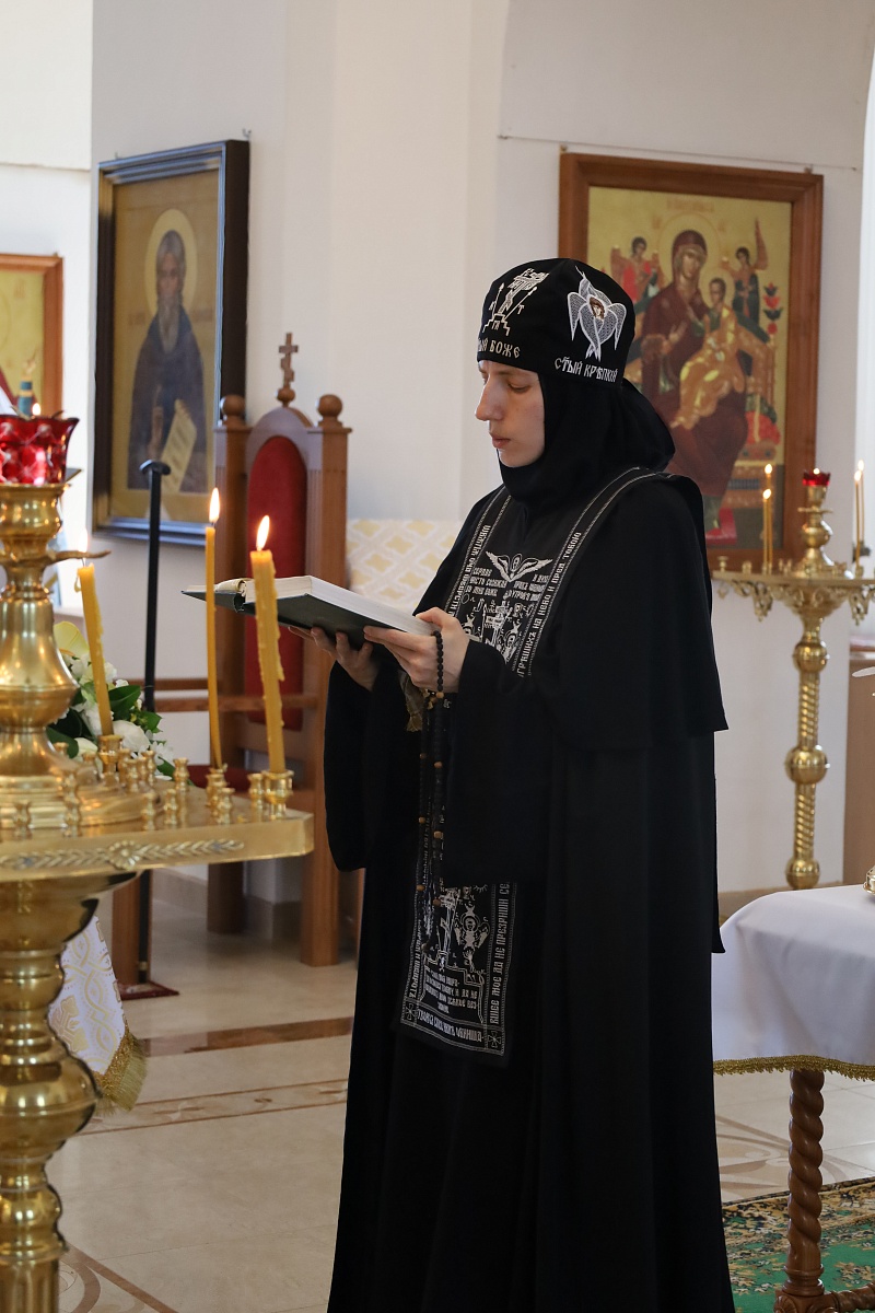 Праздник Первоверховных апостолов Петра и Павла в Сезеновской обители. — фото 1