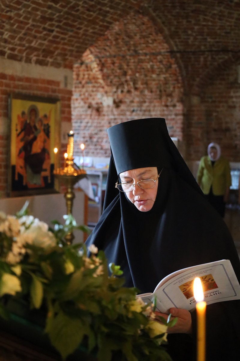 Вознеслся еси во славе на горе Масличней Христе Боже... — фото 2