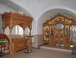 Завершены работы по иконостасу нижнего храма Троицкого собора обители