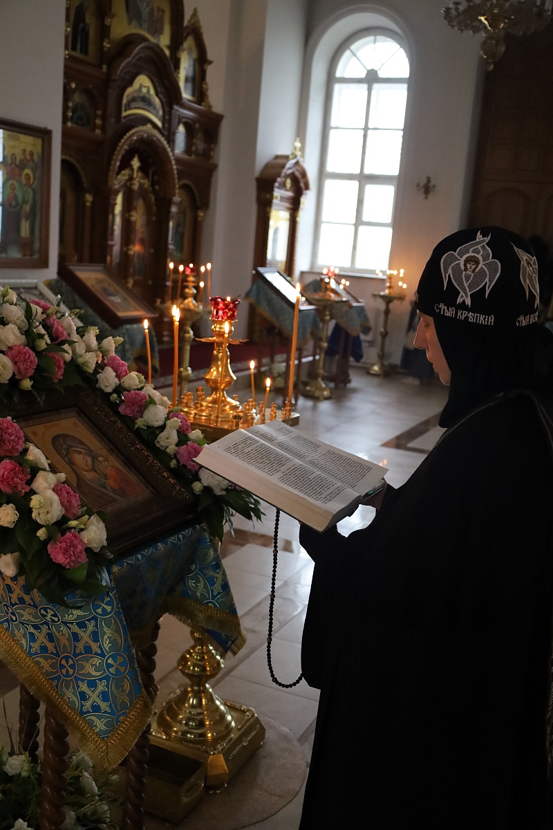 Всенощное бдение в Сезеновской обители в канун престольного праздника. — фото 2
