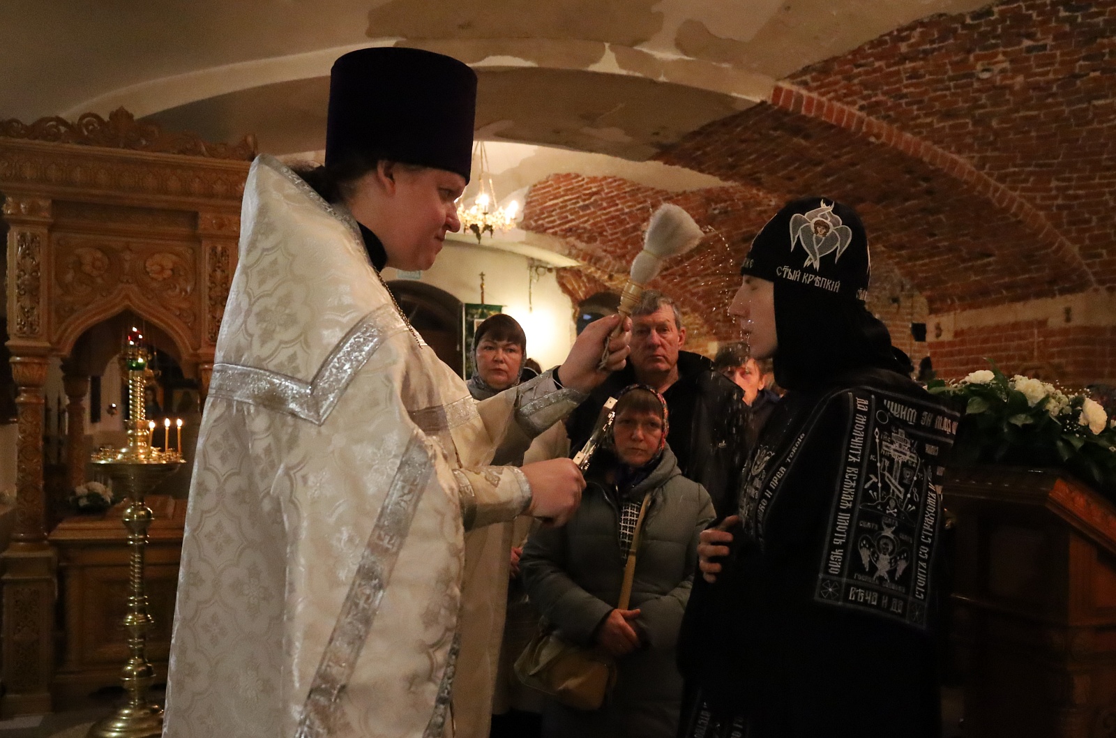 Явися Спас, благодать и истина, во струях Иорданских — фото 23