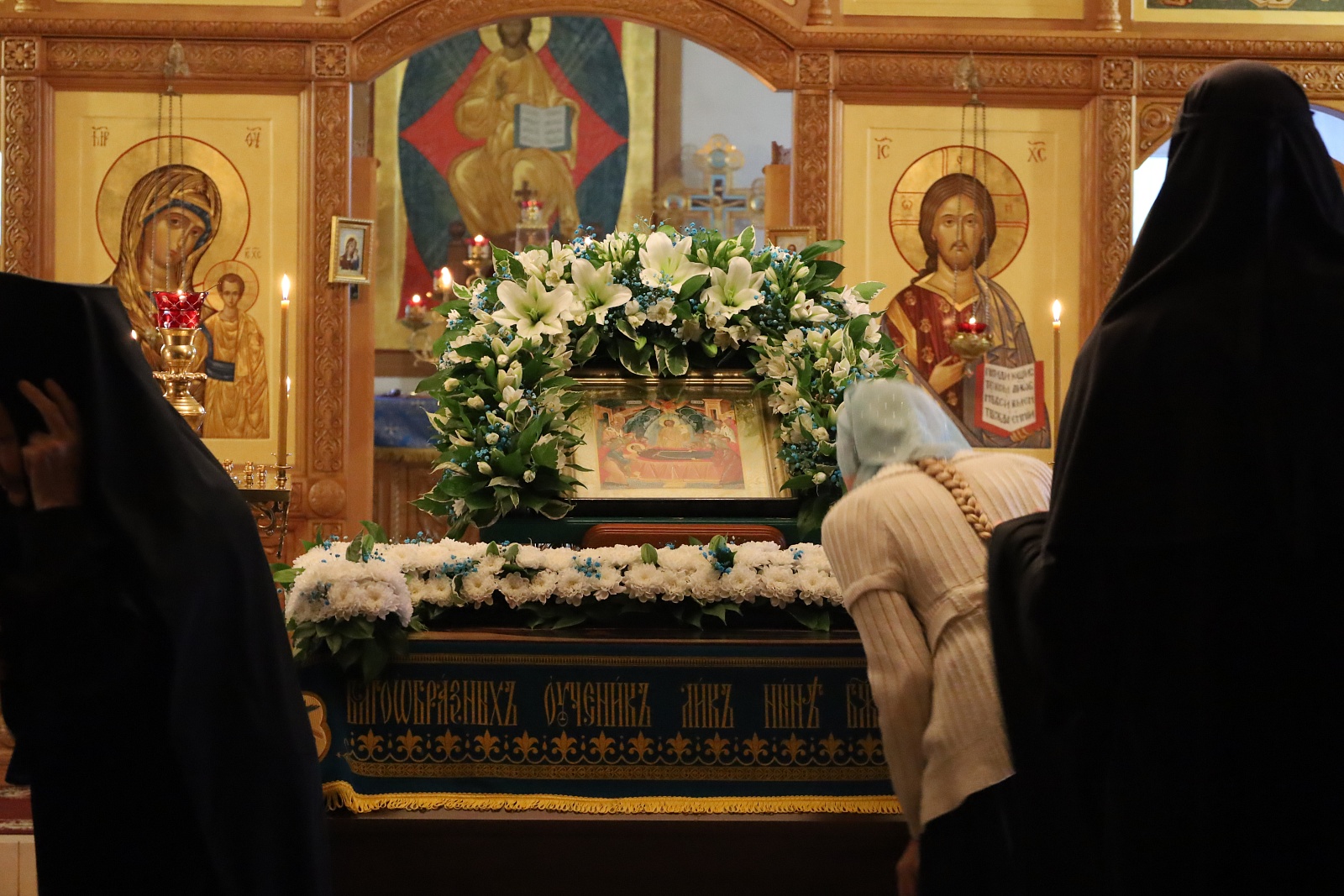 "Бессмертным Успением Божия Матери Ангельский Собор радуется..." — фото 10