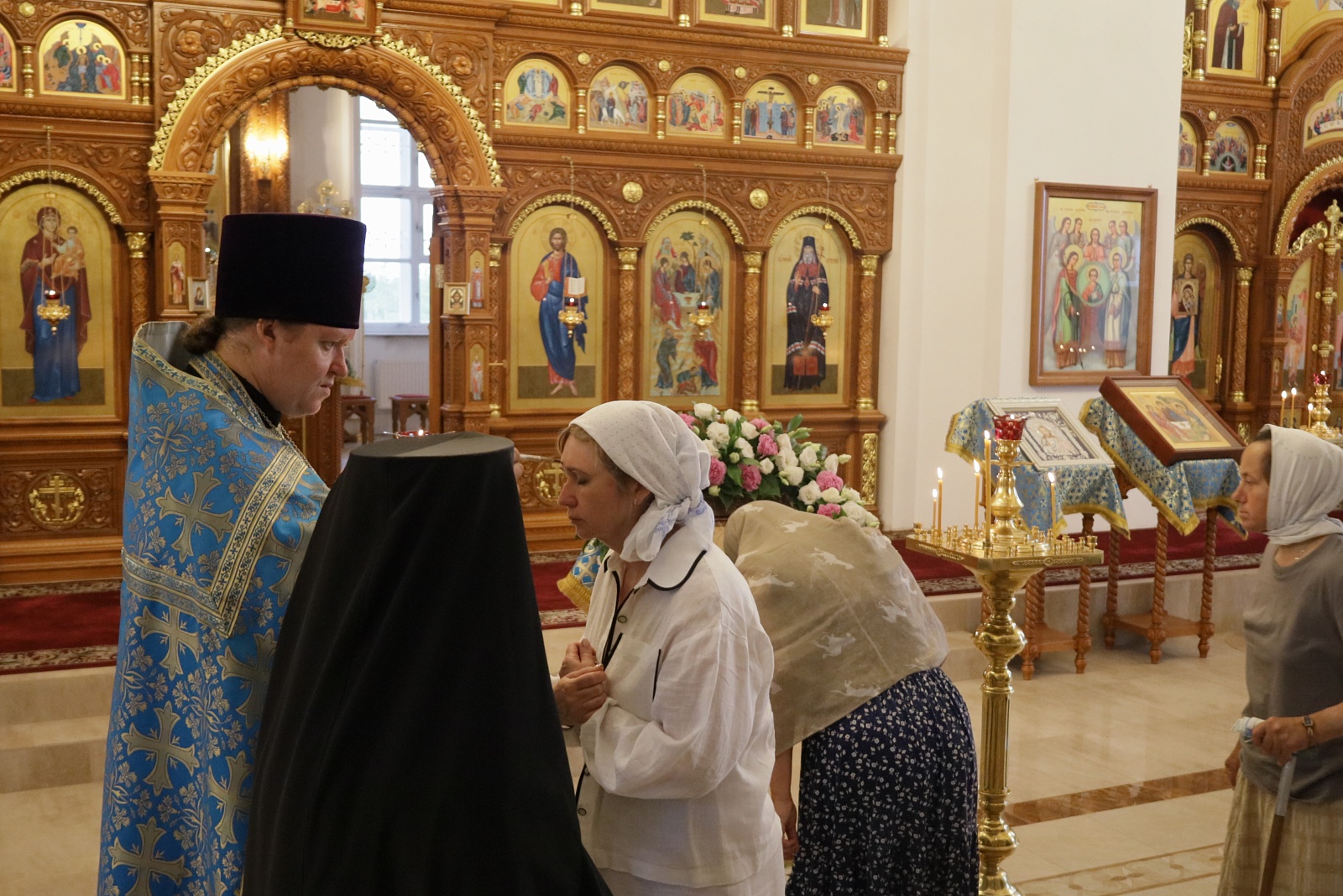 Всенощное бдение в Сезеновской обители в канун престольного праздника. — фото 13